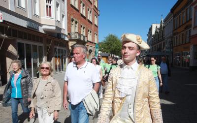 Spaziergang auf Schillers Spuren. Foto: Peter Scholz